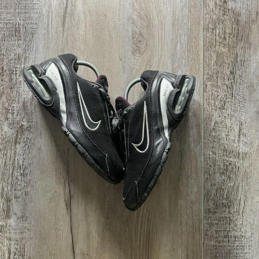 Nike NIKE • WMNS Air Max Torch 3 "Black" (7M) Size US 7 / EU 40 - 9 Thumbnail
