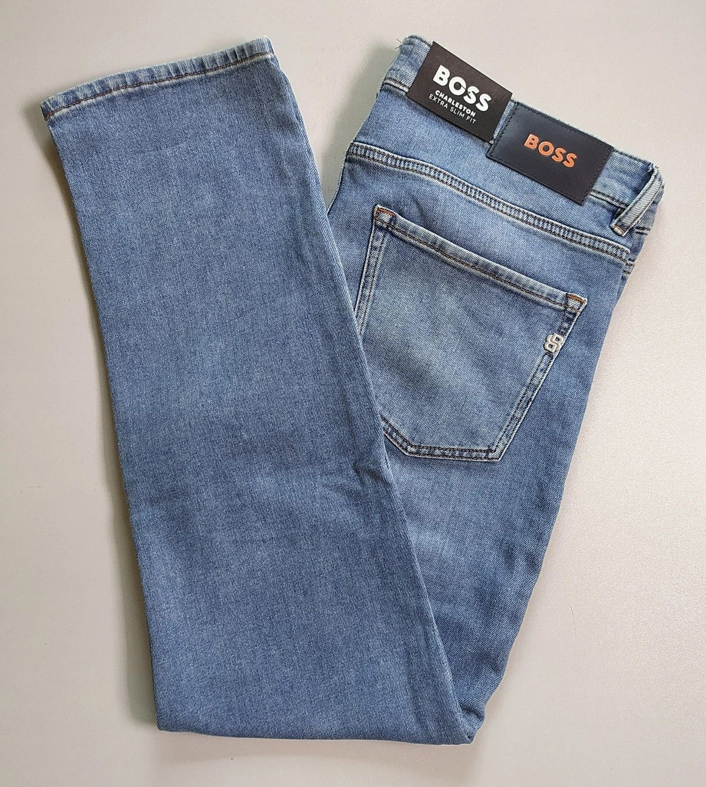 Hugo Boss HUGO BOSS DELAWARE Slim fit men's Jeans Free Shipping T-6012 Size US 34 / EU 50 - 4 Thumbnail