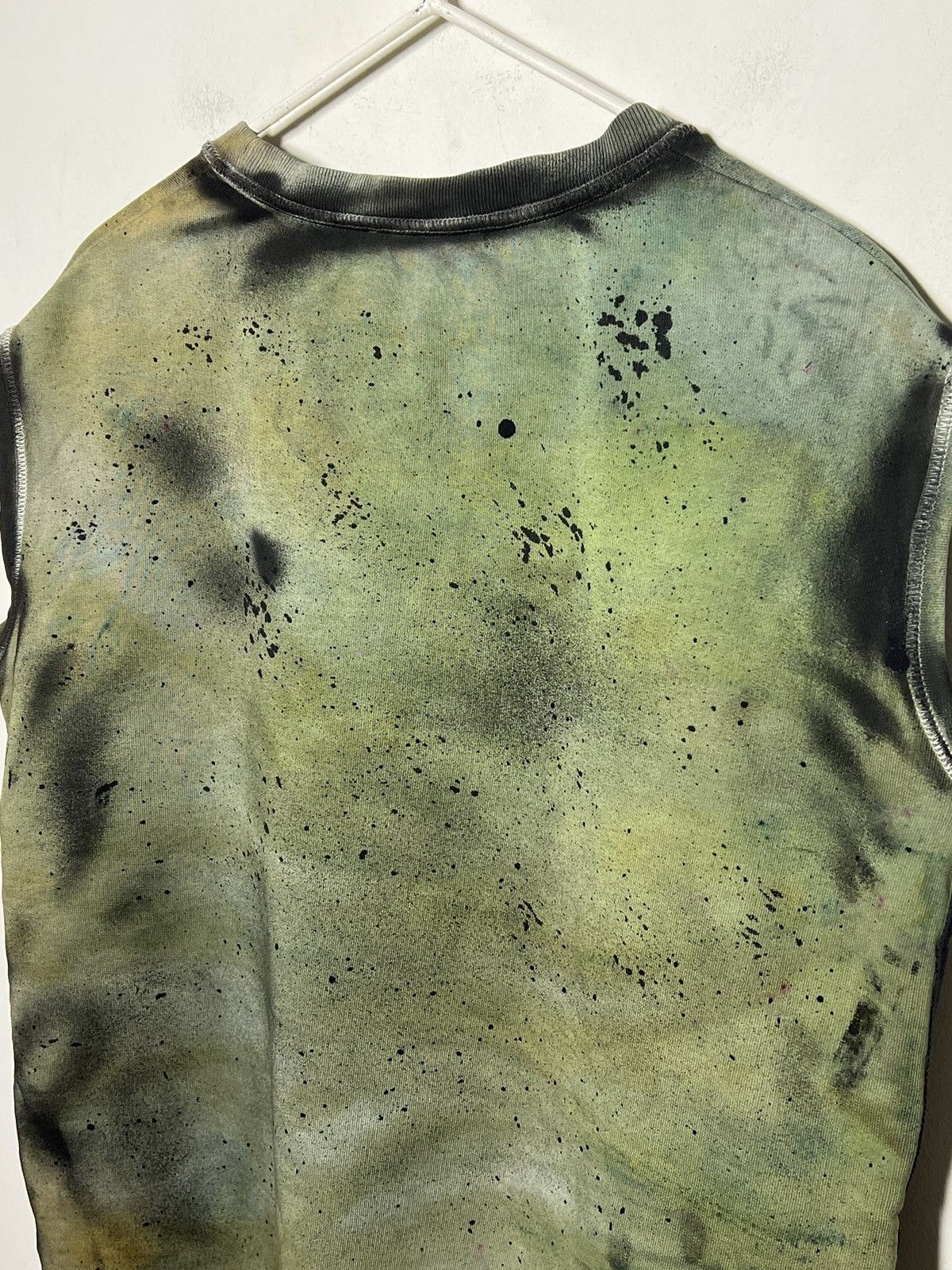 Acne Studios Sleeveless Acne Studios top with a hand-dyed army green base Size US M / EU 48-50 / 2 - 6 Thumbnail