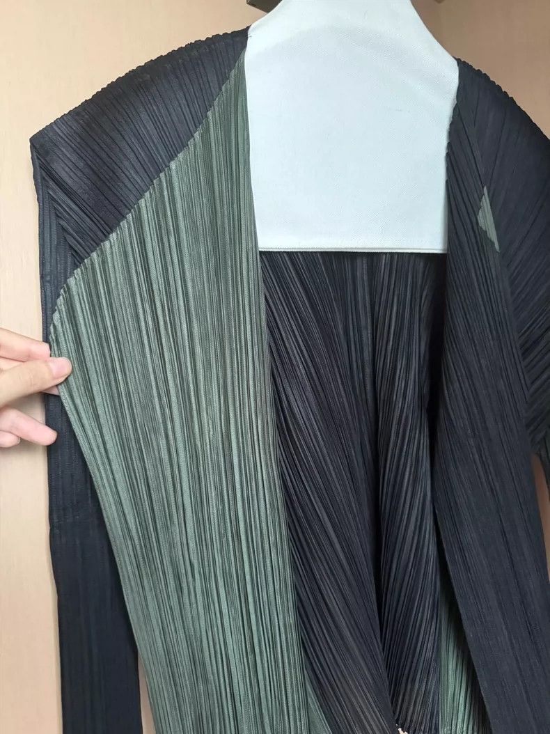 Issey Miyake Issey Miyake size:3 Diamond-shaped double-layered cardigan Size XS / US 0-2 / IT 36-38 - 3 Thumbnail