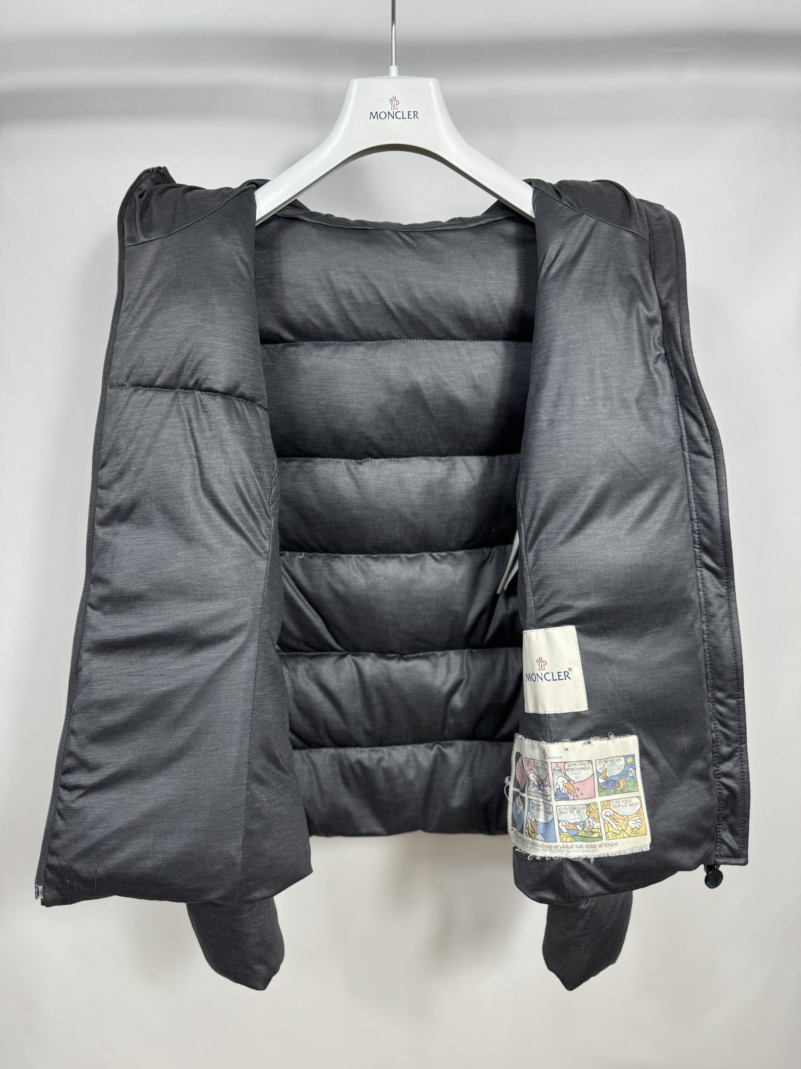 Moncler Moncler Jersey Jacket Size M / US 6-8 / IT 42-44 - 4 Thumbnail