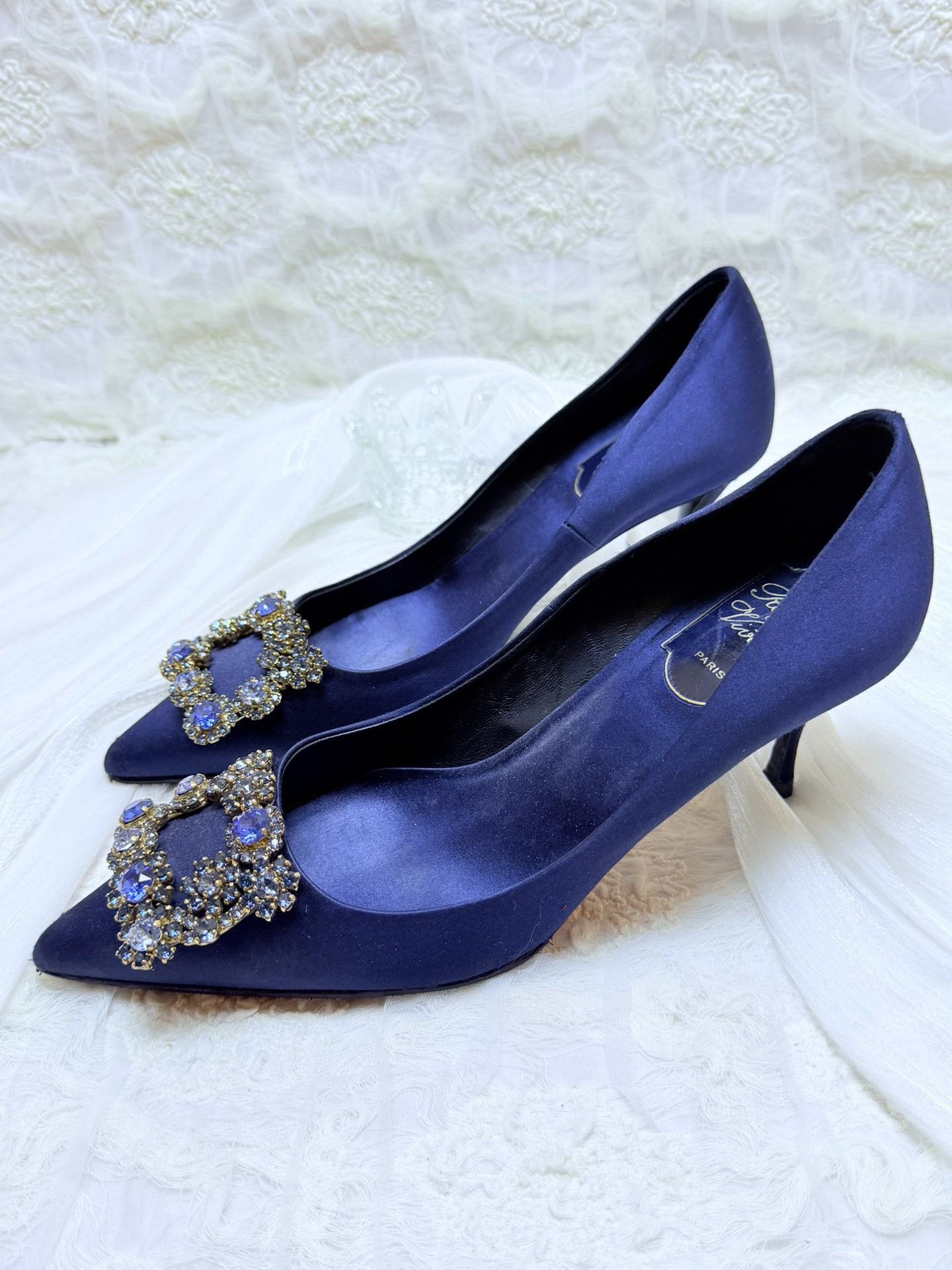 Roger Vivier Roger Vivier Retro Blue Lowtop Sneakers us_6-5 Women Size US 6.5 / IT 36.5 - 1 Thumbnail