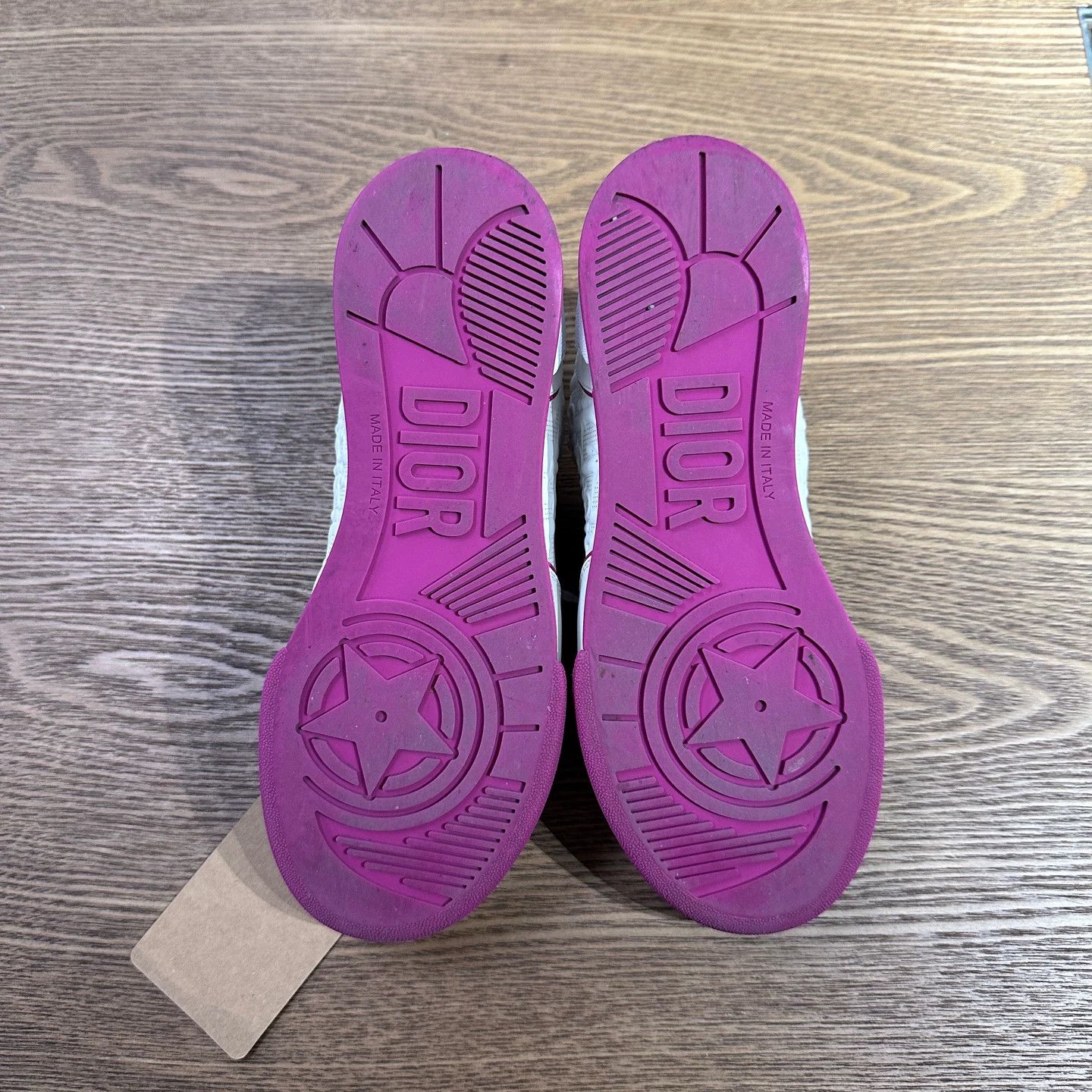 Christian Dior Monsieur Dior apr92 white & pink embossed-logo sneaker 38 Size US 7.5 / IT 37.5 - 7 Thumbnail