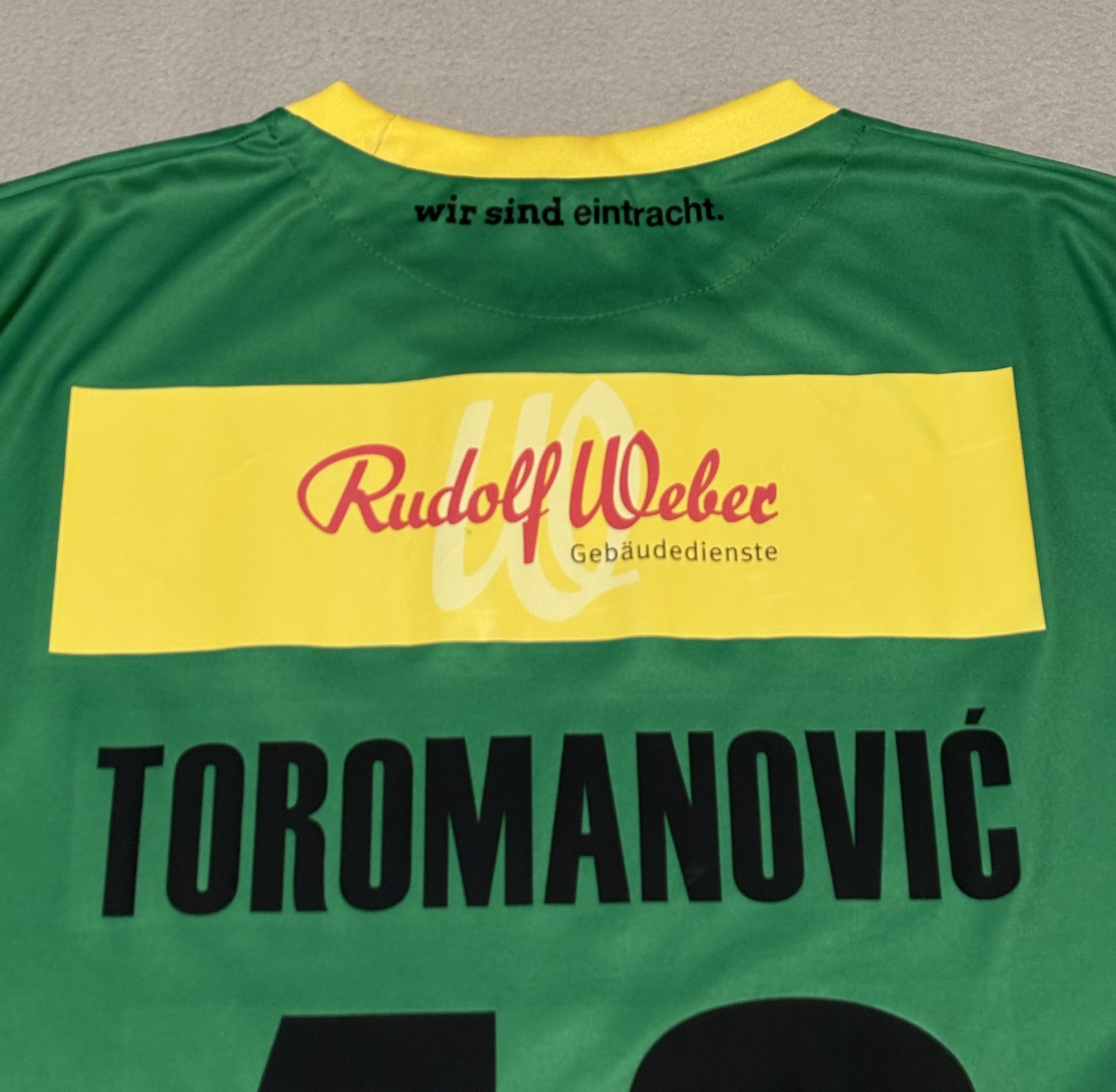 Macron VfL Eintracht Hagen 2021/2022 Toromanović #43 Macron Size US XL / EU 56 / 4 - 13 Thumbnail