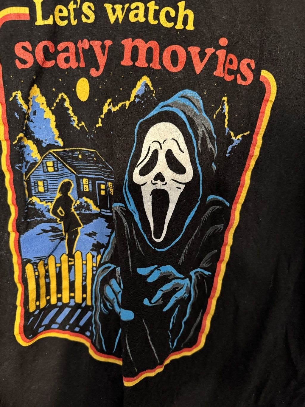 DC Comics Scream Movie T-Shirt Men Sz L Black Let's Watch Scary Movies Size US L / EU 52-54 / 3 - 3 Thumbnail