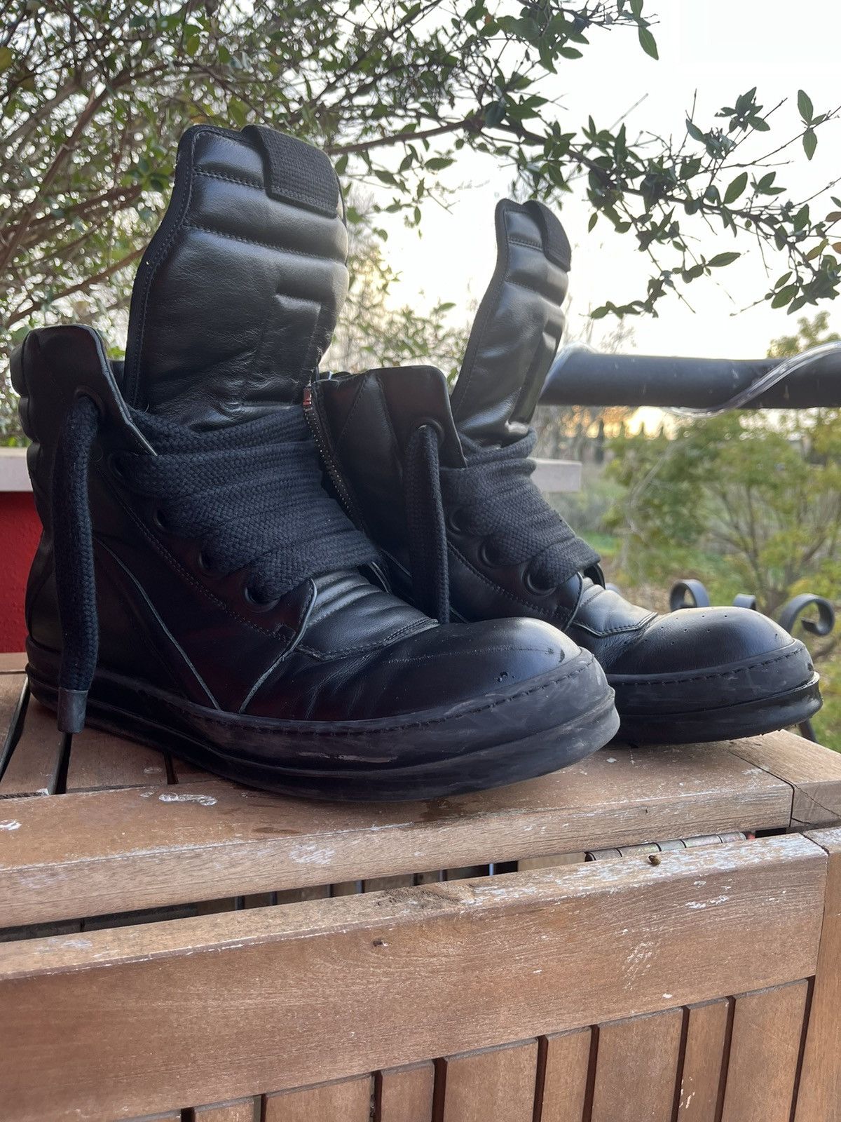 Rick Owens Rick Owens Triple Black Jumbo Lace Sneaker