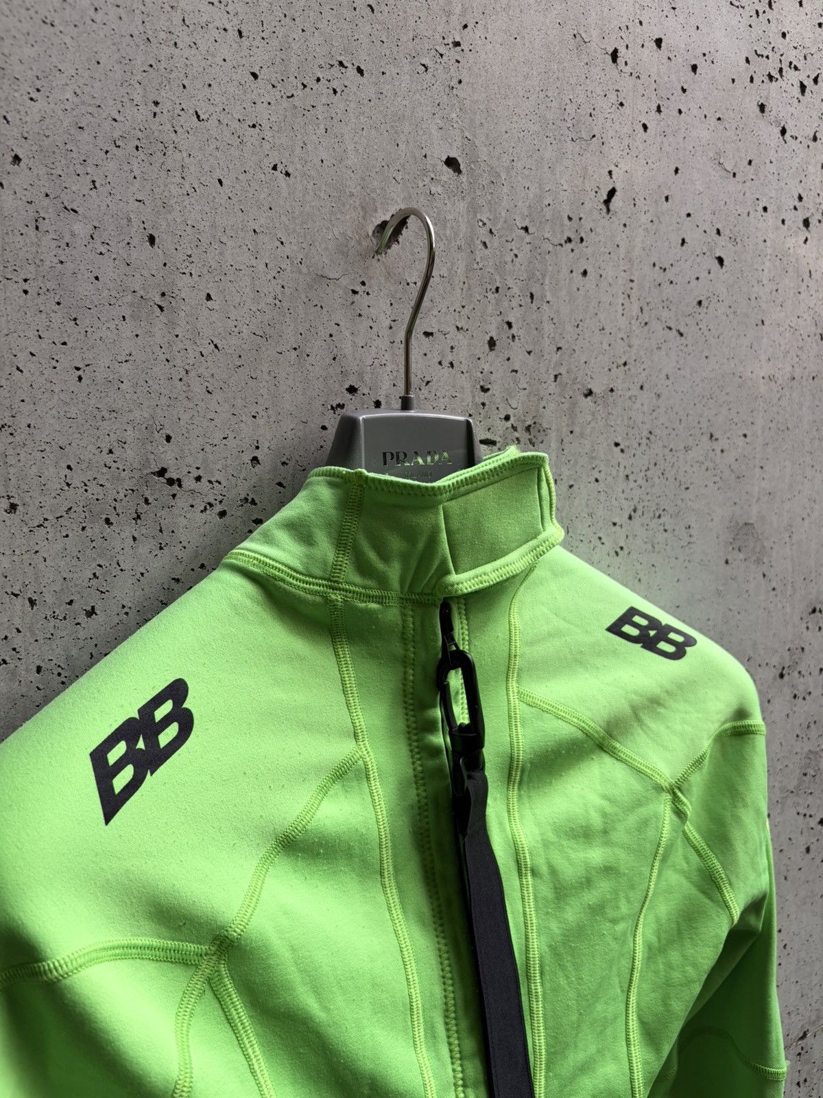 Balenciaga Sample 24 balenciaga demna neoprene zip sweater neongreen Size US S / EU 44-46 / 1 - 7 Thumbnail