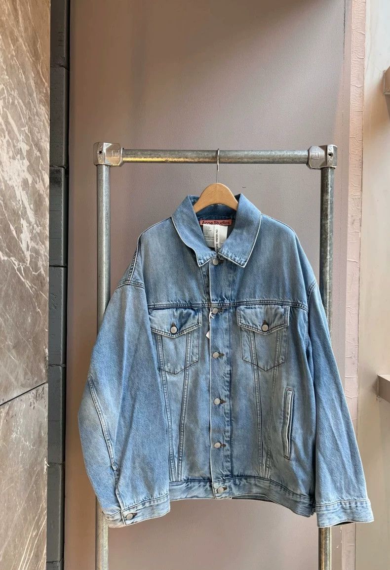 Acne Studios acne studios Blue loose denim jacket 2506-Nextarrow Size US M / EU 48-50 / 2 - 1 Thumbnail