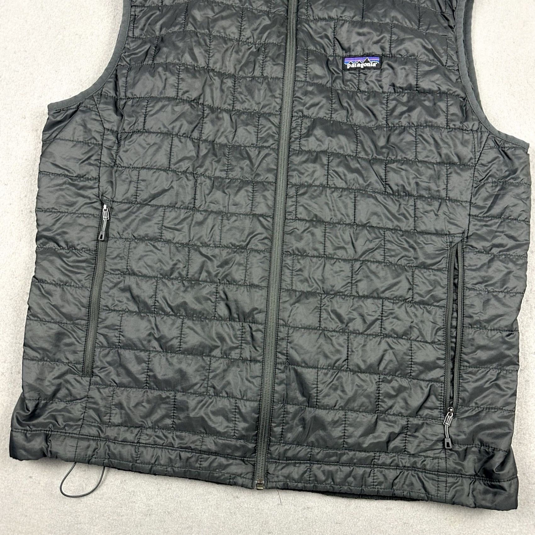 Patagonia Patagonia Vest Men XL Gray Nano Puffer Full Zip Hiking Primaloft Windbreaker Outdoor Casual Travel Pockets Logo Mens XL Size US XL / EU 56 / 4 - 3 Thumbnail