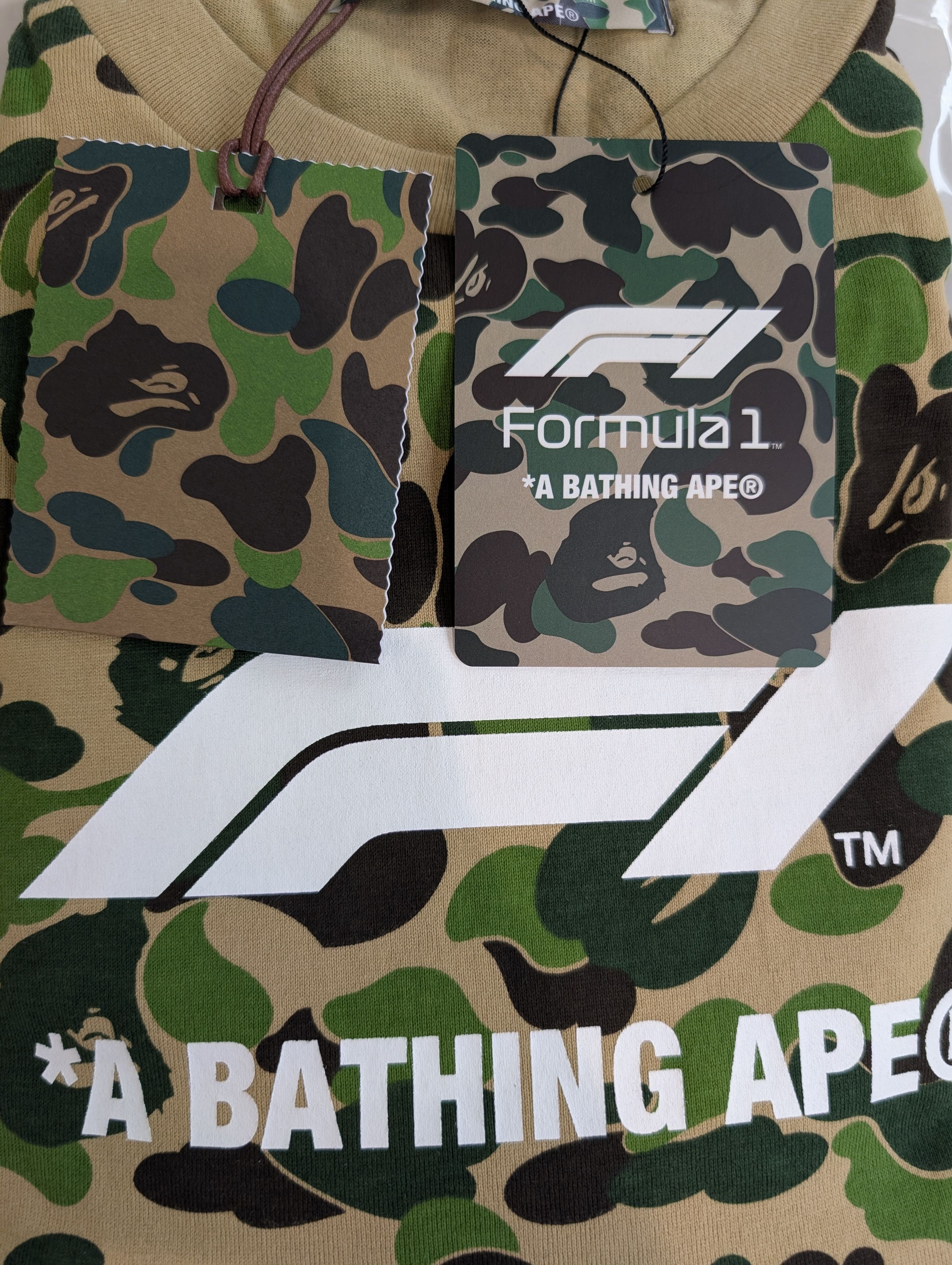 Bape Bape x F1 Short Sleeve Shark Tee Size US M / EU 48-50 / 2 - 2 Thumbnail