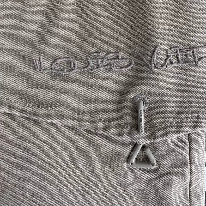 Louis Vuitton Louis Vuitton FW22 Solid Pocket Pin Embroidered logo Slack Size US 38 / EU 54 - 7 Thumbnail