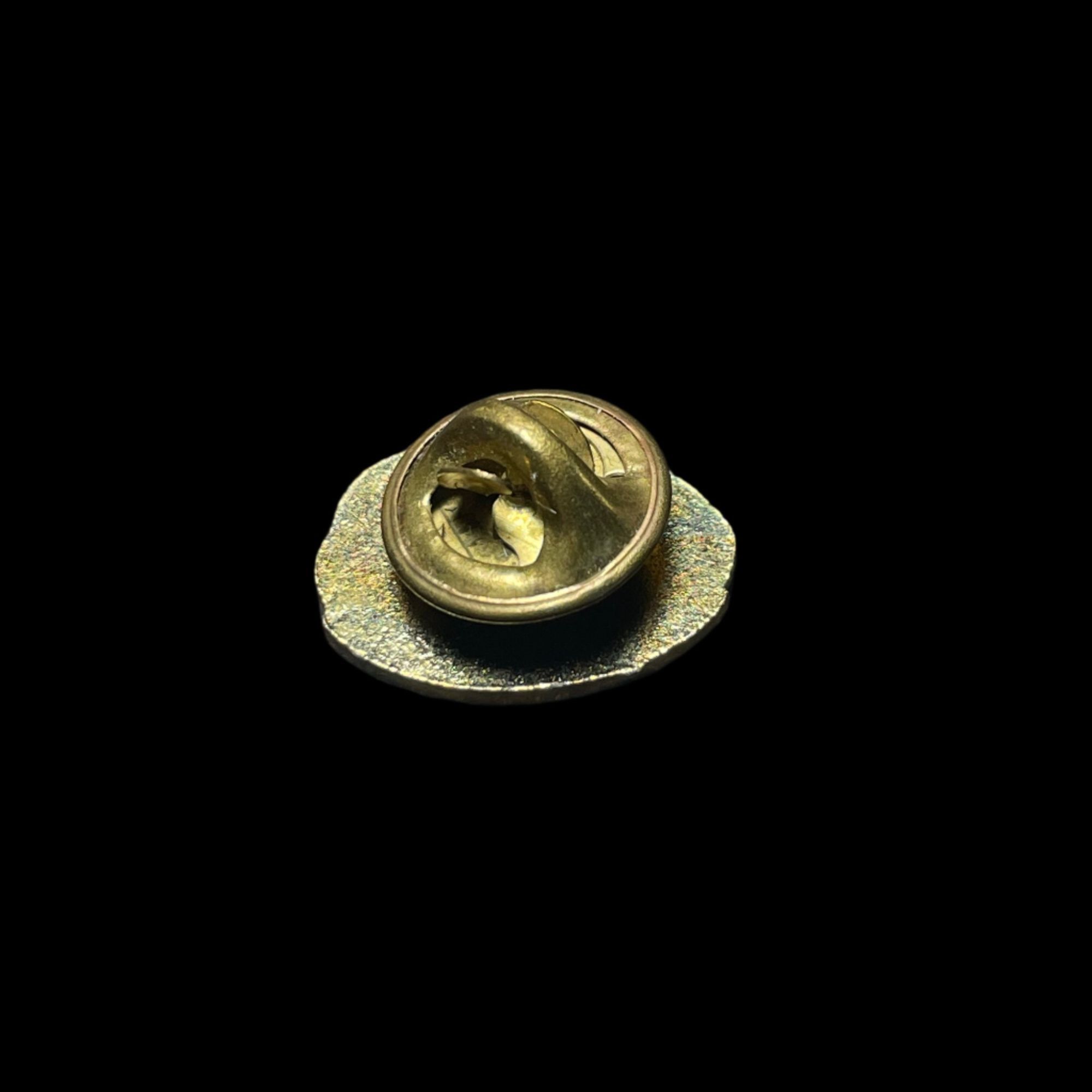 Vintage British Columbia Canada Daisy Flower Dogwood Enameled Brooch Size ONE SIZE - 3 Thumbnail