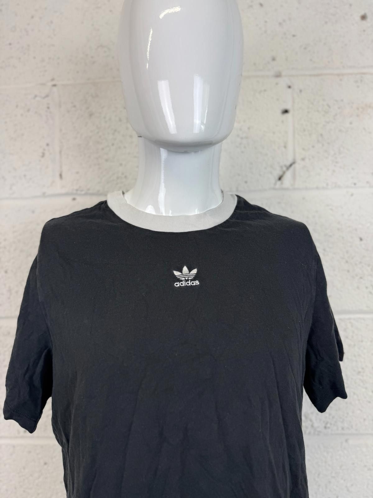 Adidas Adidas Black Crew Neck T-Shirt Womens Size 14 Size L / US 10 / IT 46 - 2 Thumbnail