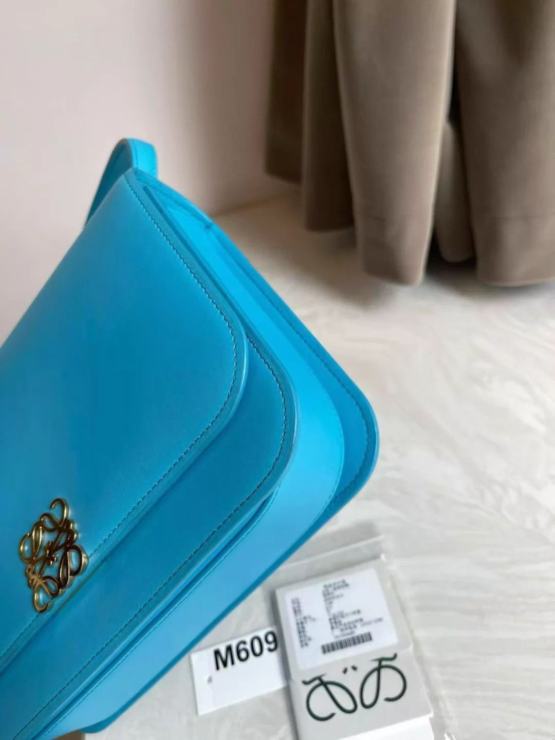 Loewe LOEWE Small Blue Tofu Crossbody Bag (like new) Size ONE SIZE - 6 Thumbnail