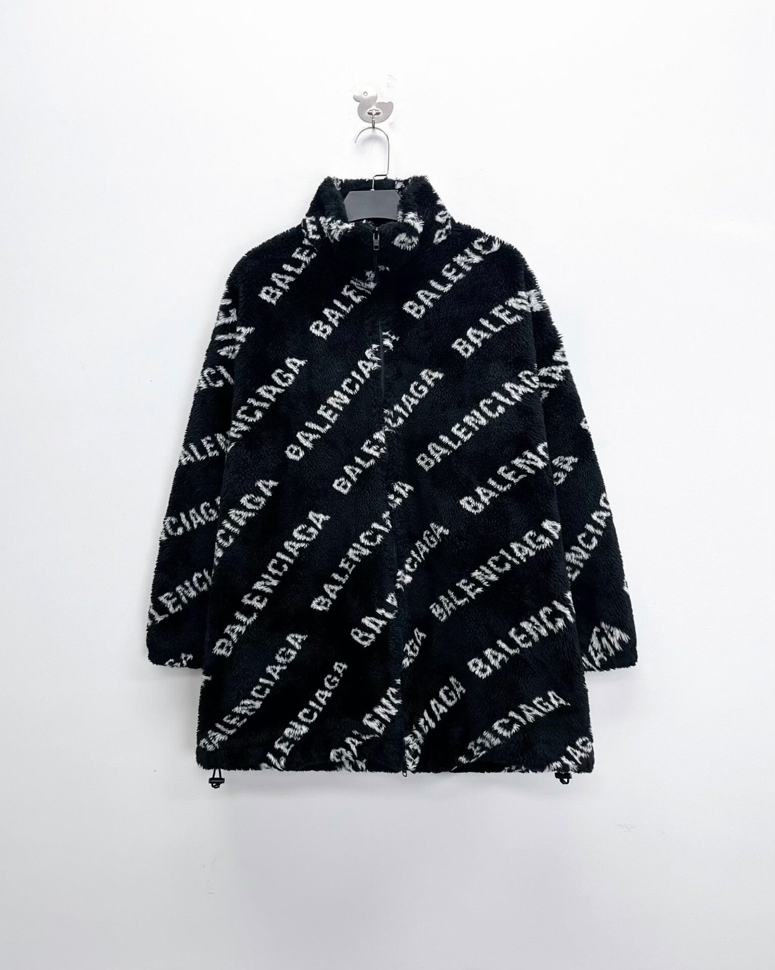 Balenciaga balenciaga black and white teddy coat Size S / US 4 / IT 40 - 1 Thumbnail