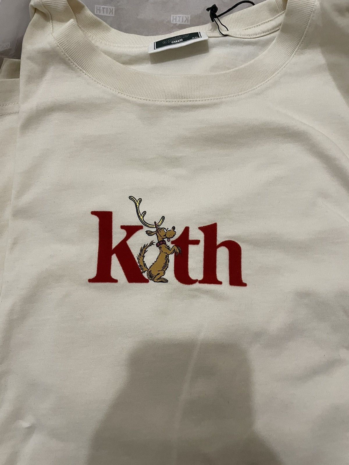 Kith Kith For The Grinch Max Serif Tee size XXL brand new in Size US XXL / EU 58 / 5 - 2 Thumbnail