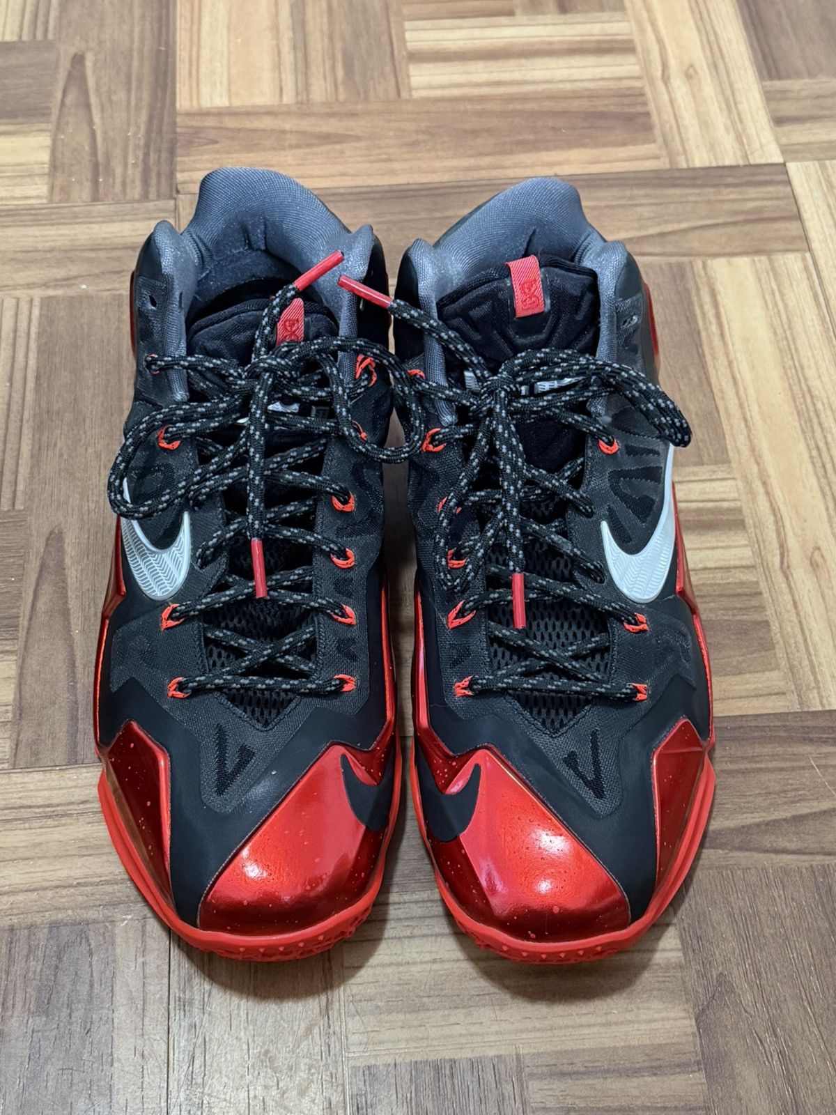 Nike Nike LeBron 11 Away Size US 10.5 / EU 43-44 - 3 Thumbnail
