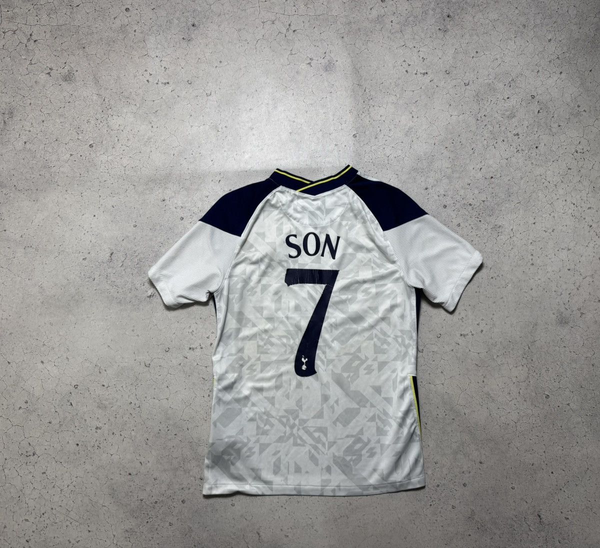 Nike Nike FC Tottenham Hotspur Son #7 2020/2021 Soccer Jersey Size US M / EU 48-50 / 2 - 11 Thumbnail