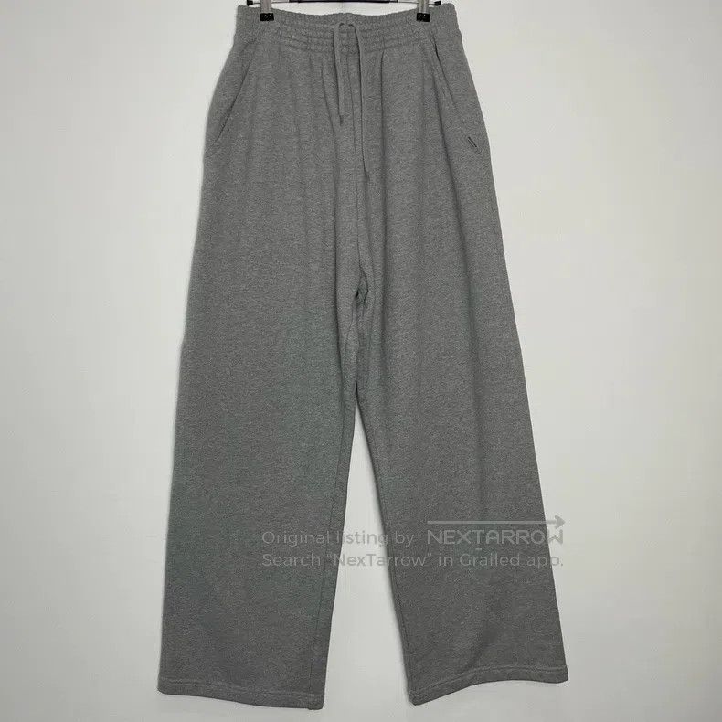 Other Balenciaga size S Grey Sweatpants Size US 26 / EU 42 - 1 Thumbnail