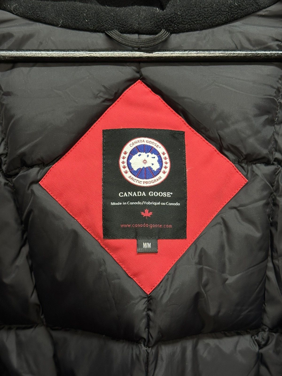 Canada Goose Vintage Canada Goose Down Puffer Jacket Real Fur Canada Size M / US 6-8 / IT 42-44 - 12 Thumbnail