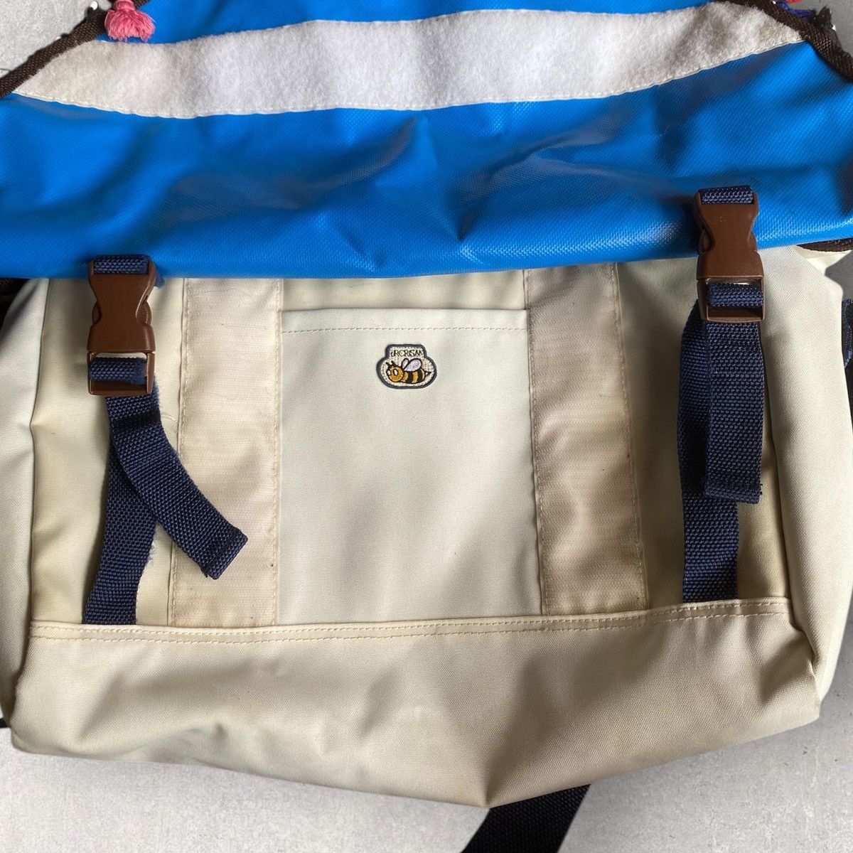 Undercover SS08 Ethnic Messenger Sling Bag Size ONE SIZE - 6 Thumbnail