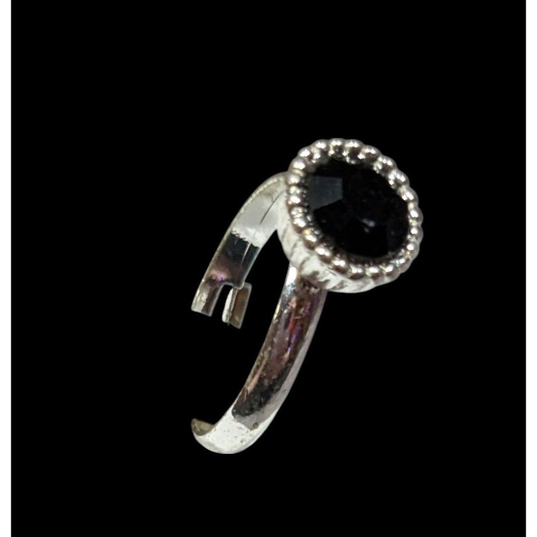 Other Simple Black Gemmed Silver Tone Ring Adjustable Size 6 1/2 Size ONE SIZE - 4 Thumbnail