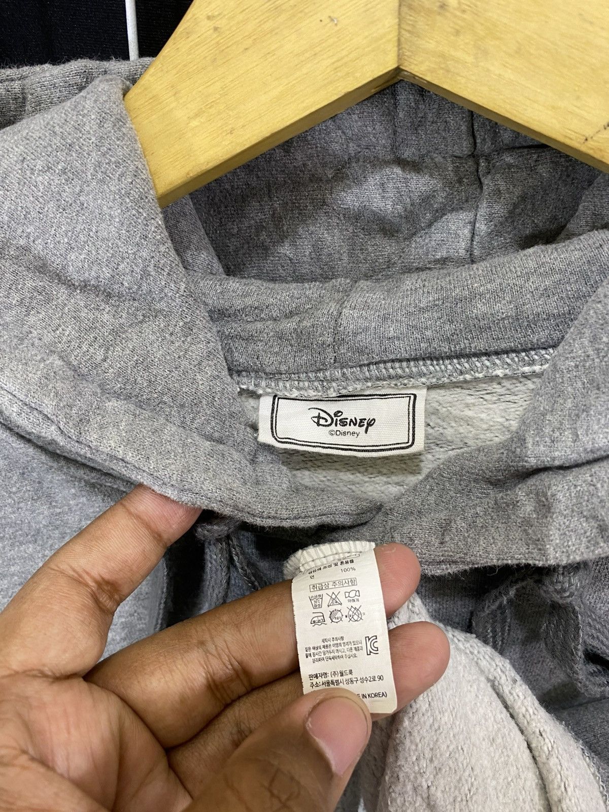 Disney MICKEY MOUSE DISNEY HOODIES SEMI CROP Size M / US 6-8 / IT 42-44 - 6 Thumbnail