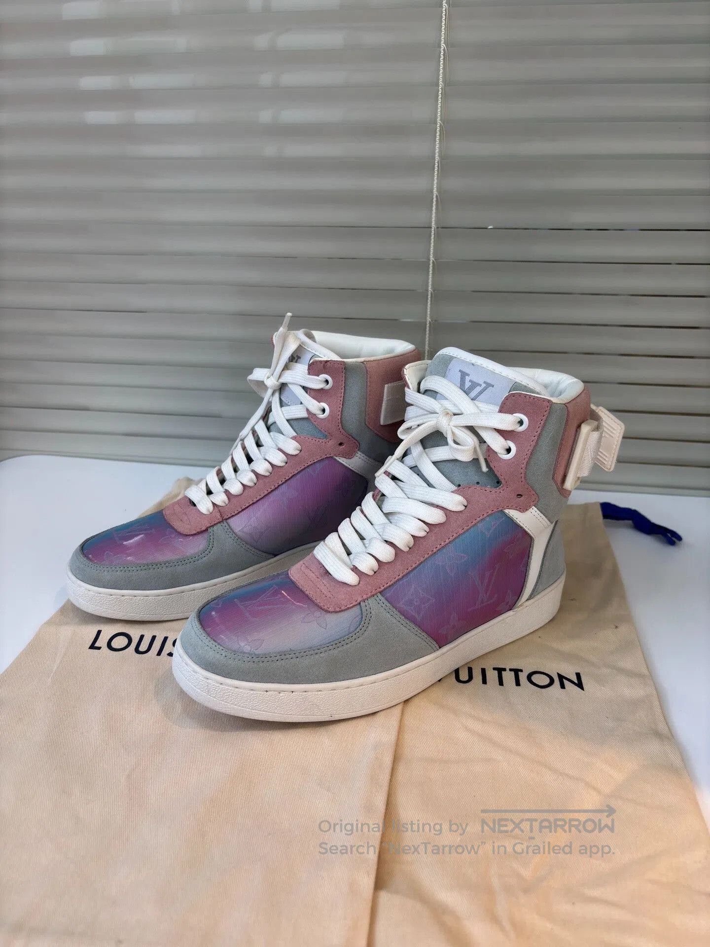 Louis Vuitton Louis Vuitton 19FW Rivoli High. Size US 5 / IT 35 - 2 Thumbnail