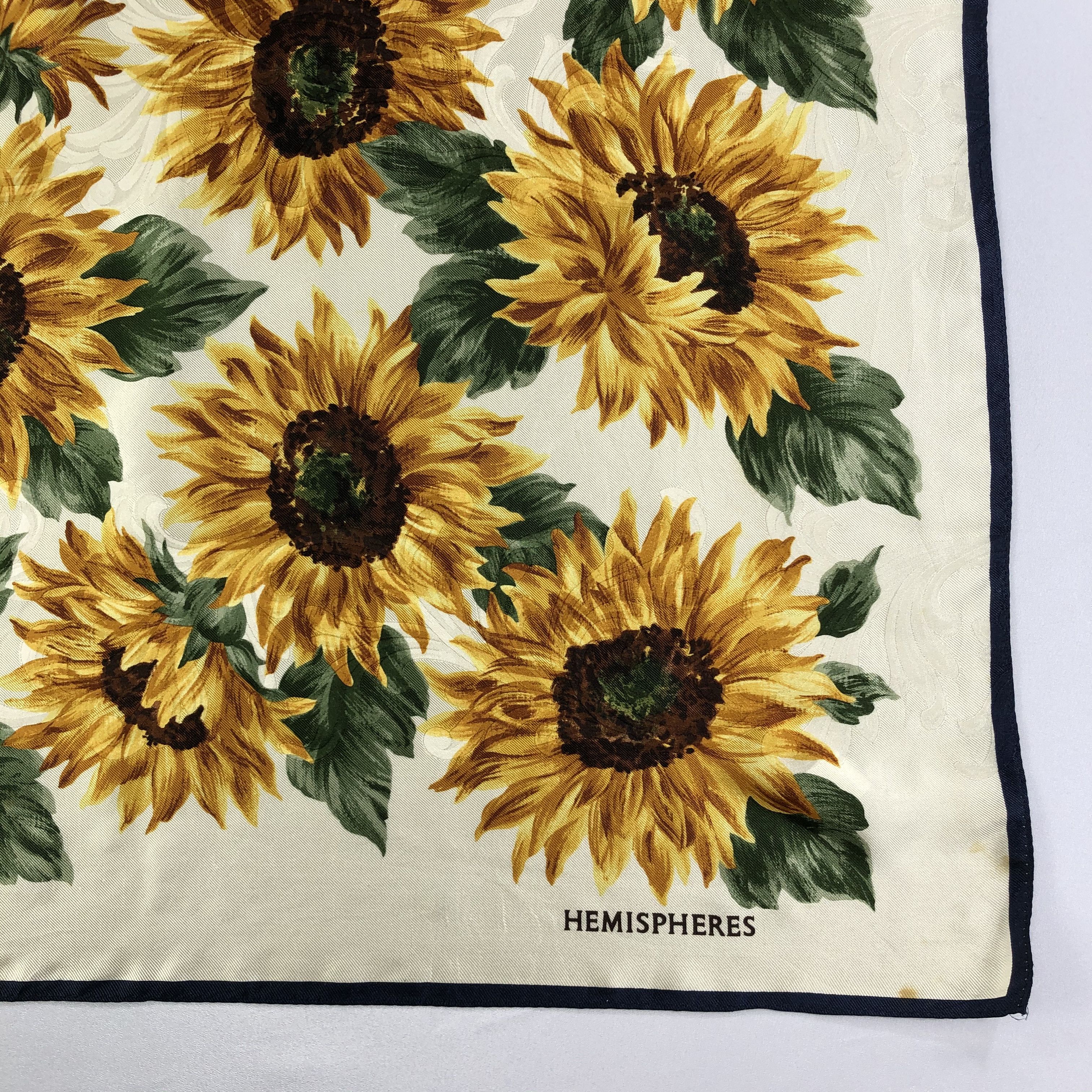 Vintage Vintage Hemispheres Silk Scarf Size ONE SIZE - 3 Thumbnail