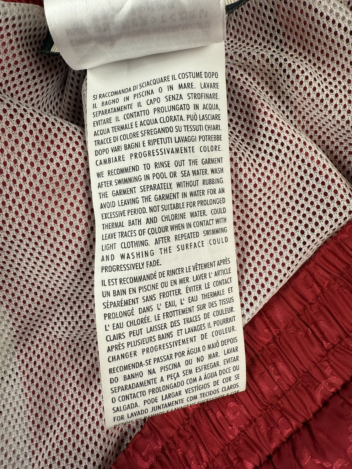 Gucci Gucci Mens Red Swimtrunks Size US 32 / EU 48 - 8 Thumbnail