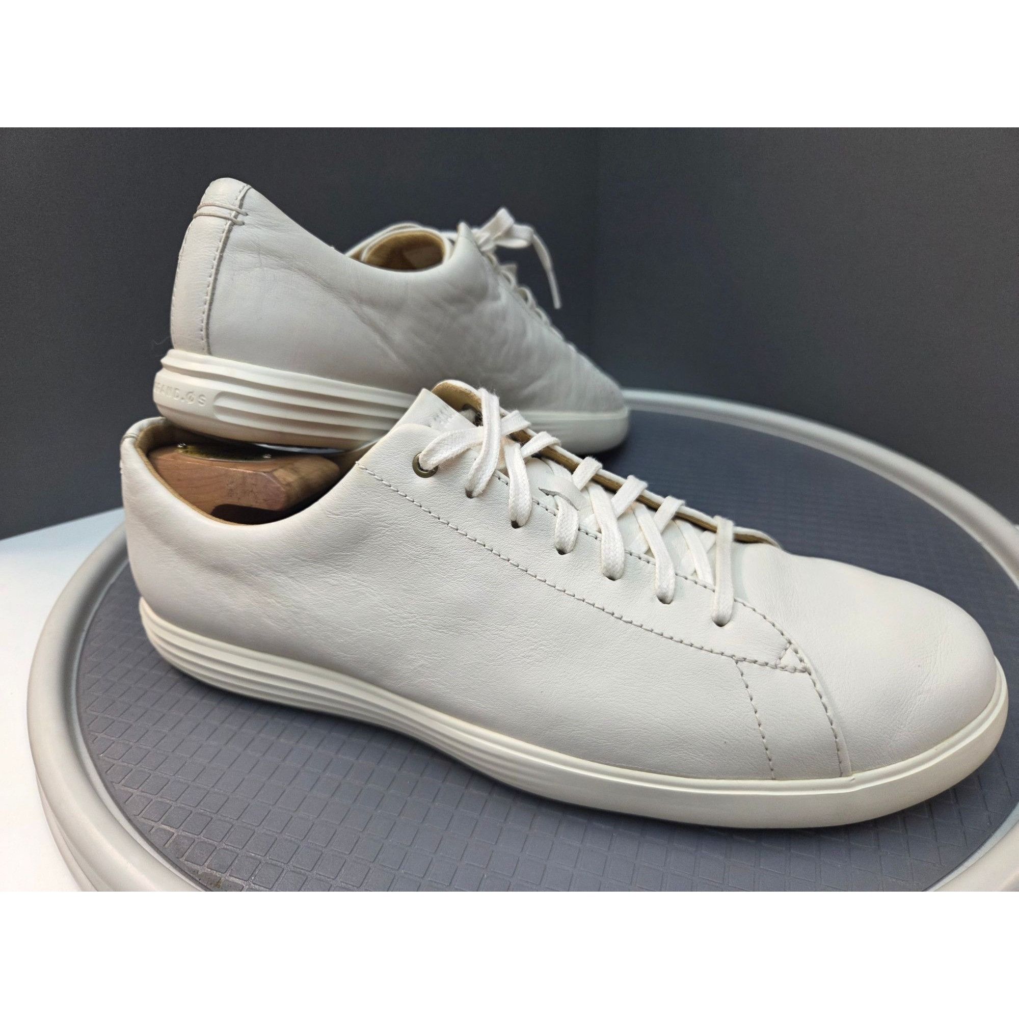 Cole Haan Cole Haan Grand OS Men's White Leather Shoes Size 11M C26515 Size US 11 / EU 44 - 1 Thumbnail