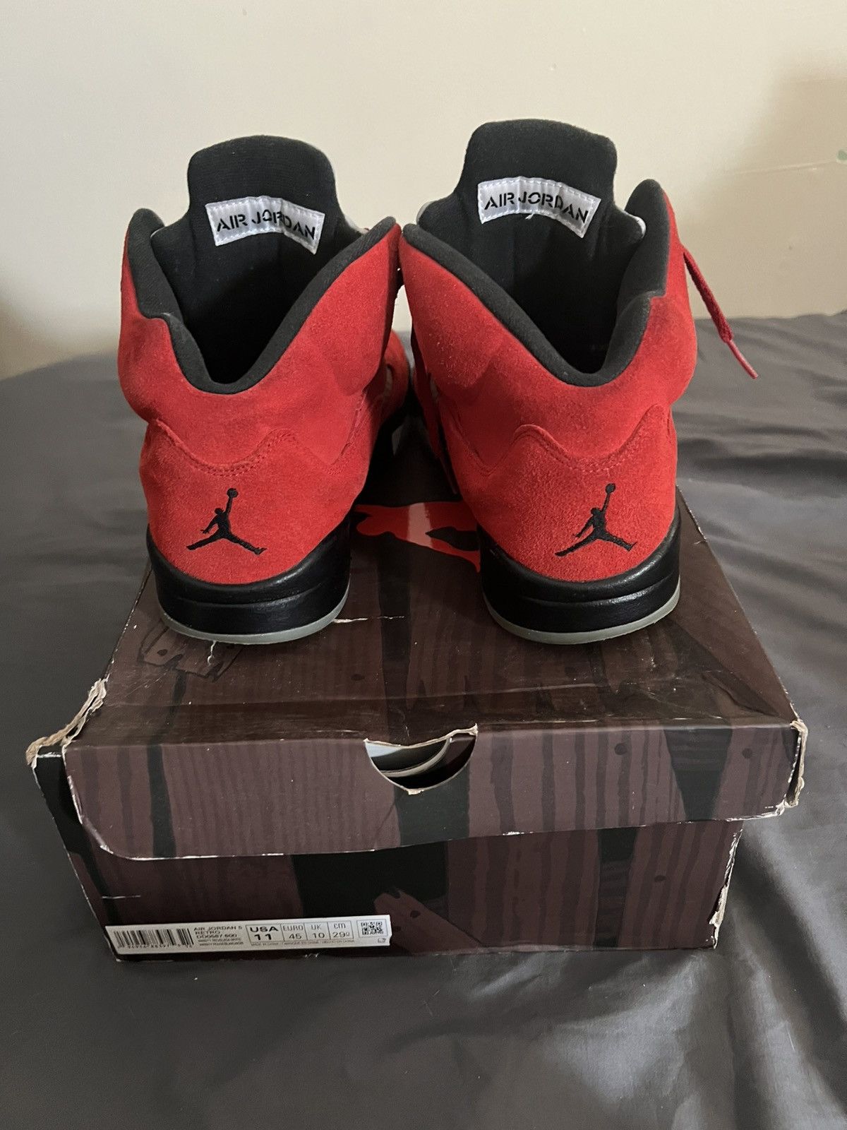 Jordan Brand Jordan 3 raging bulls Size US 11 / EU 44 - 4 Thumbnail