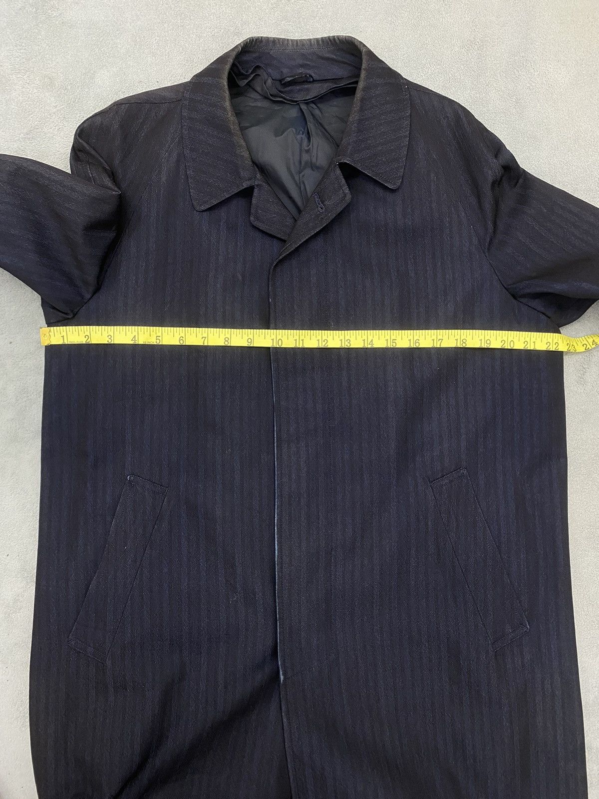 Balenciaga (N) BALENCIAGA TRENCH COAT Size 38L - 13 Thumbnail