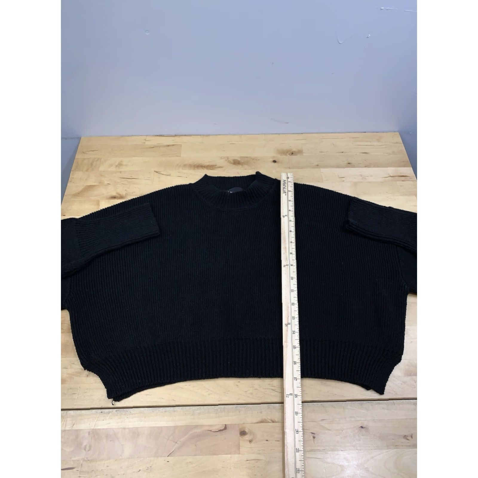 Vintage Animari Sweater Women's S Black Crew Neck Long Sleeve Casual Pullover Knit 12637 Size S / US 4 / IT 40 - 5 Thumbnail