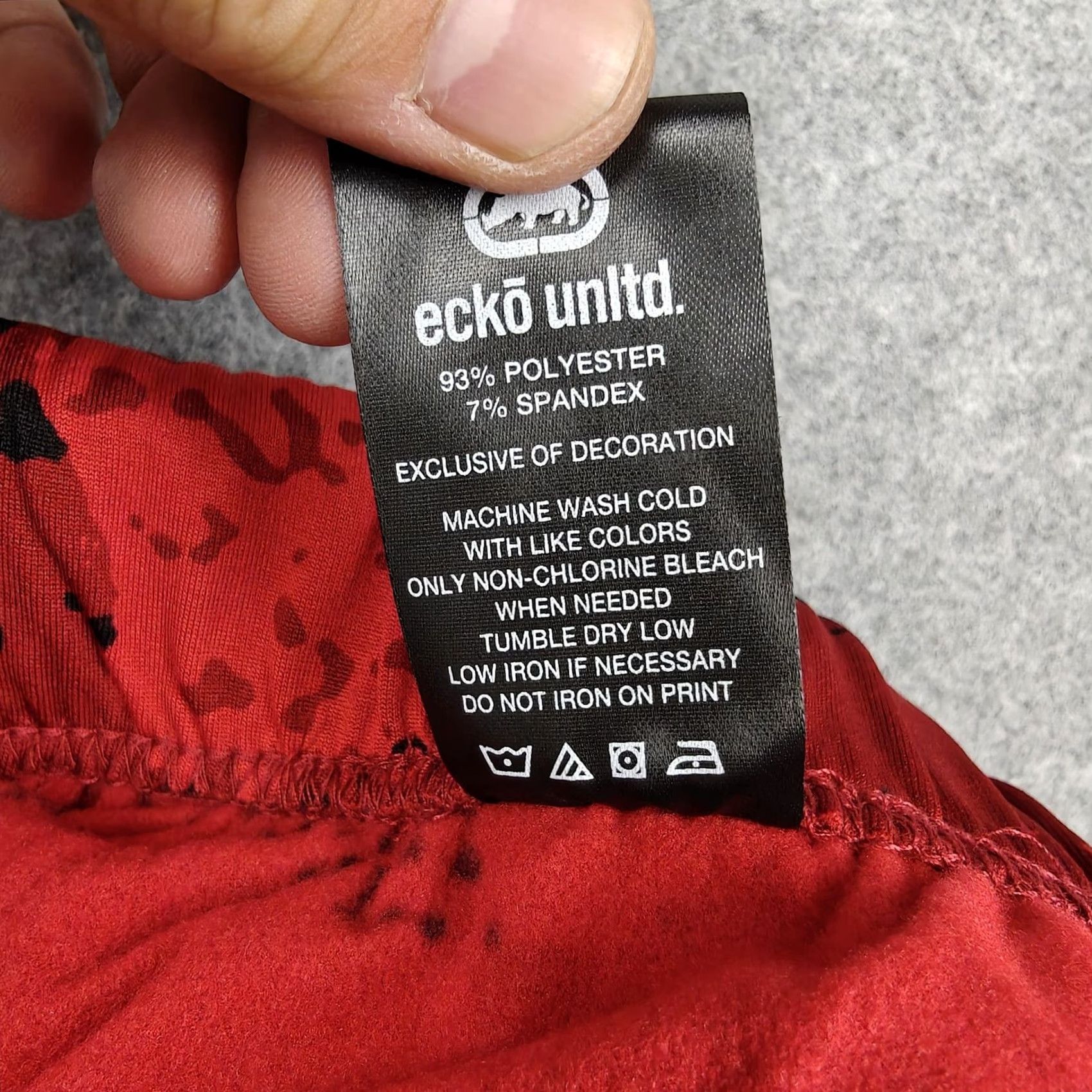 Ecko Unltd. Ecko Unltd Shorts Mens Medium Red Sponge Camo Drawstring Logo Pocket EO12N166T Size US 31 - 4 Thumbnail