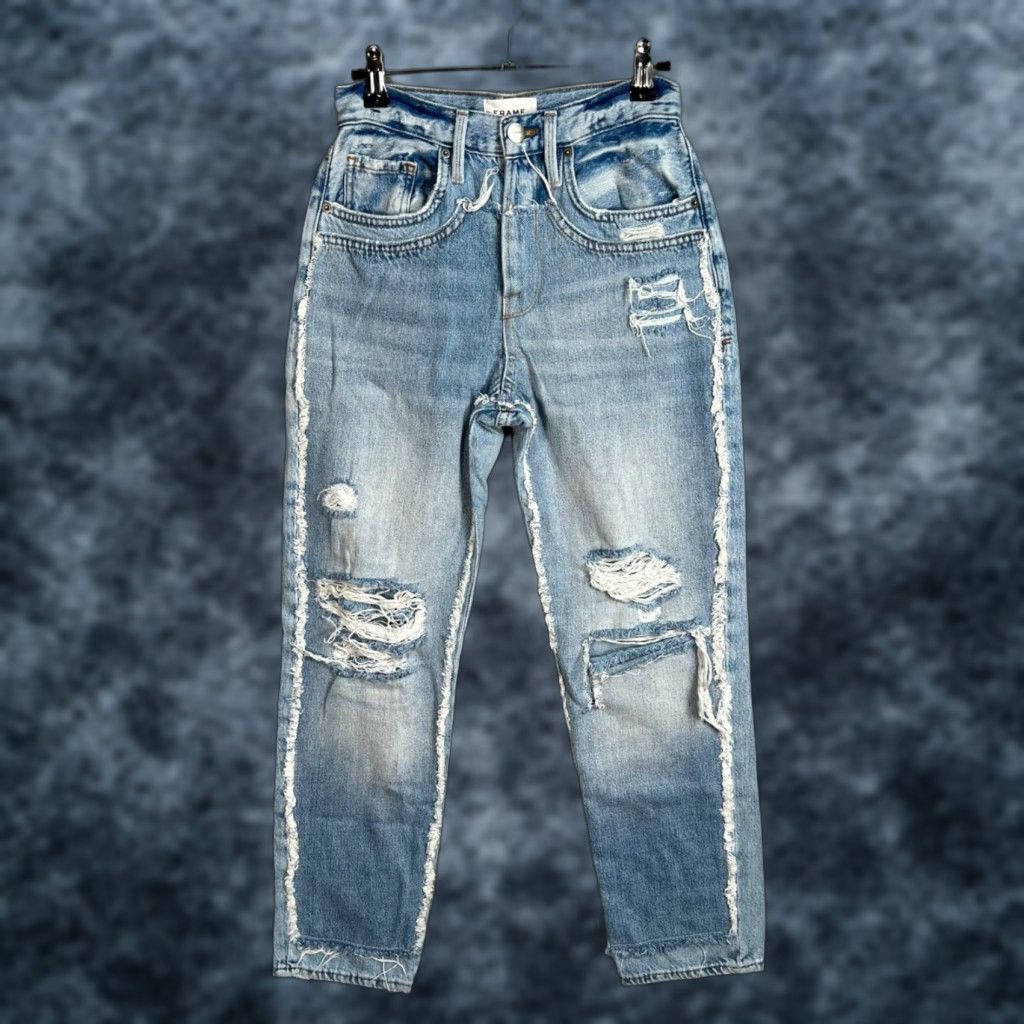 Frame VINTAGE FRAME Distressed Tapered Leg Jeans Size 24 Light Wash Denim Womens Size 42" / US 20 - 1 Thumbnail