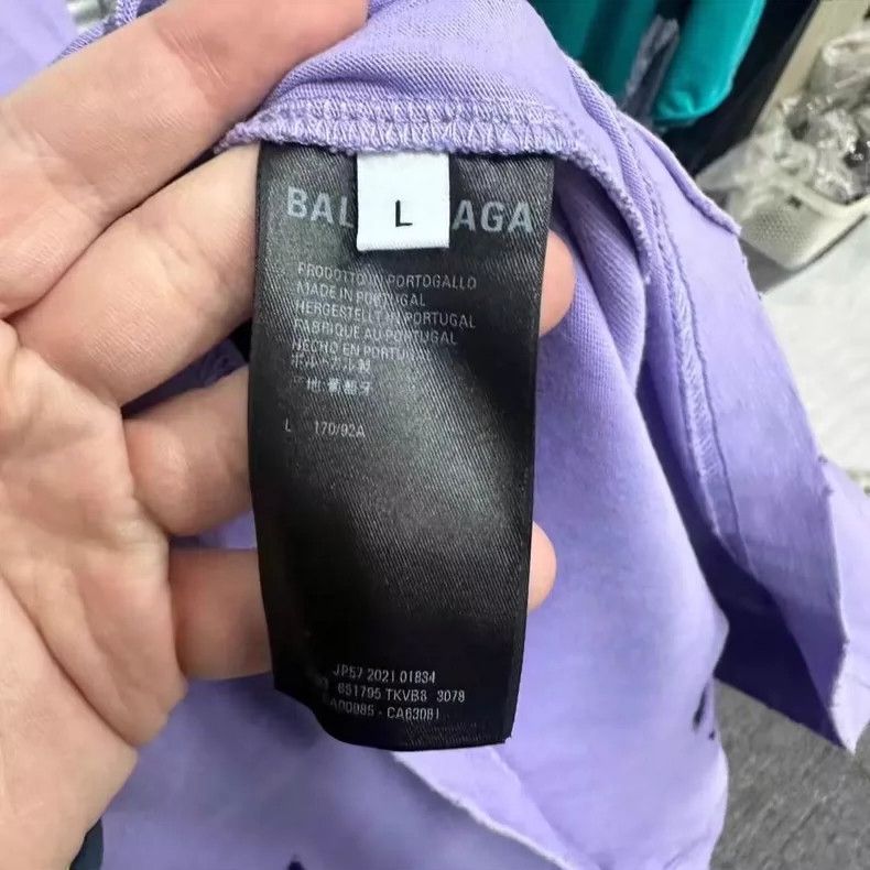 Balenciaga Balenciaga Purple Destruction Short Sleeve Size US L / EU 52-54 / 3 - 4 Thumbnail