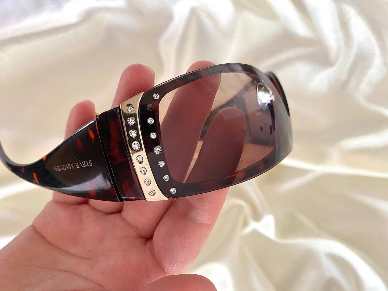 Steve Madden Vintage Steve Madden y2k sunglasses Size ONE SIZE - 8 Thumbnail