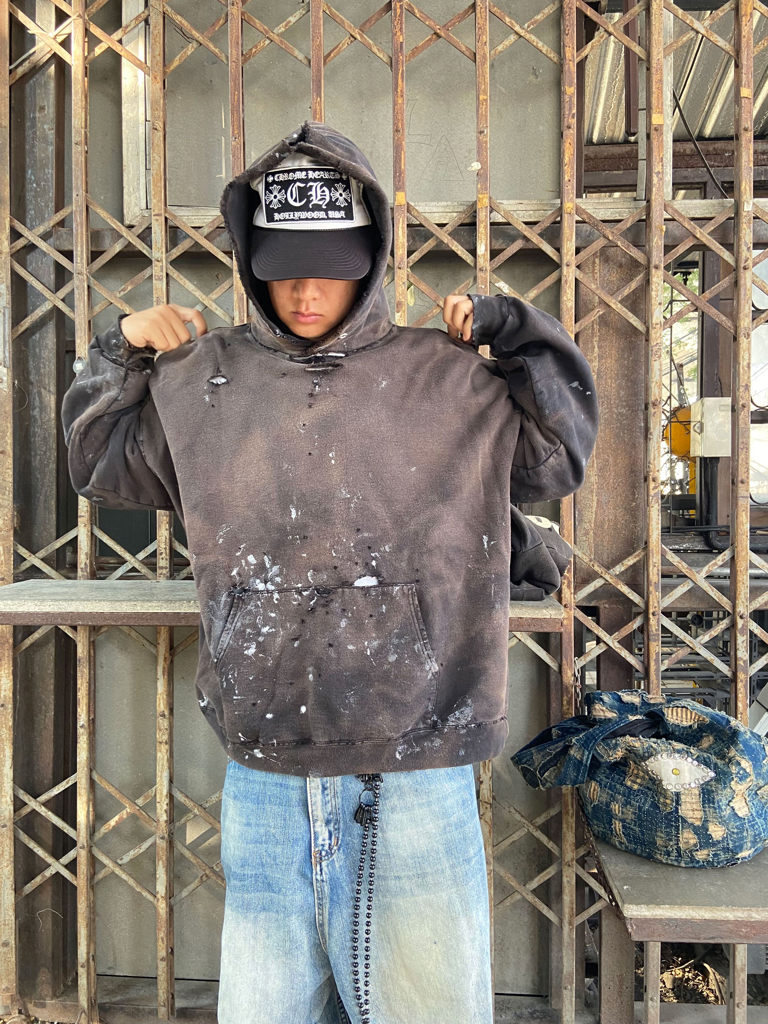 Vintage Thrashed Distressed & Faded Hoodie ERD Grunge Size US XL / EU 56 / 4 - 2 Thumbnail