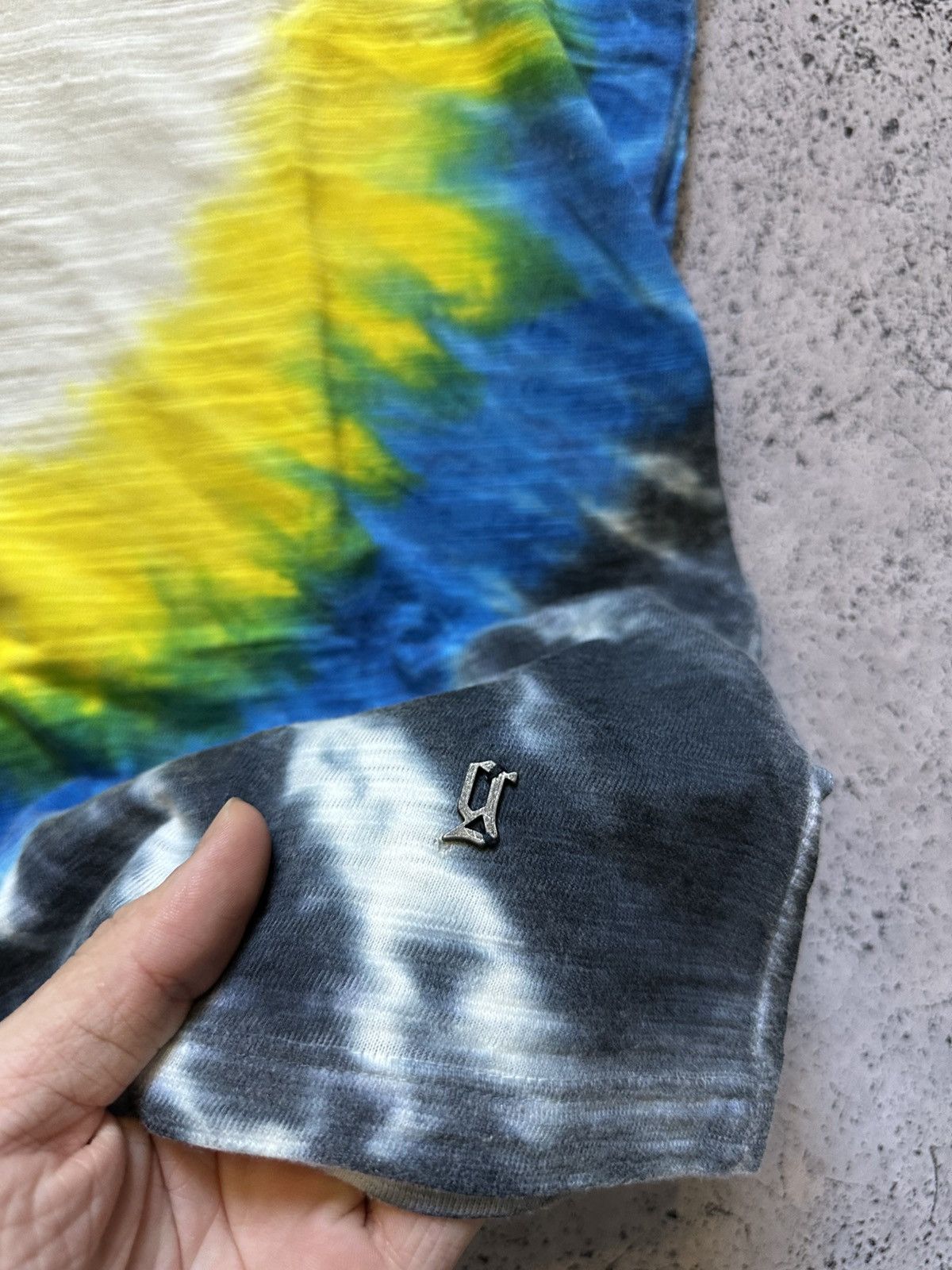 John Galliano × Vintage Vintage Galliano Tie Die T-shirt Luxury Tee V neck Y2K USA Size US M / EU 48-50 / 2 - 4 Thumbnail
