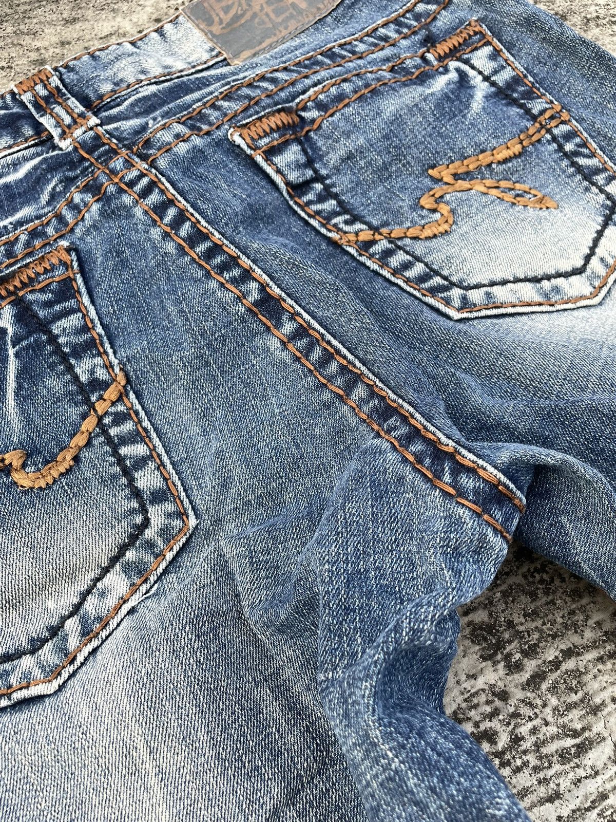 Japanese Brand Jambange faded jeans Size 26" / US 2 / IT 38 - 24 Thumbnail