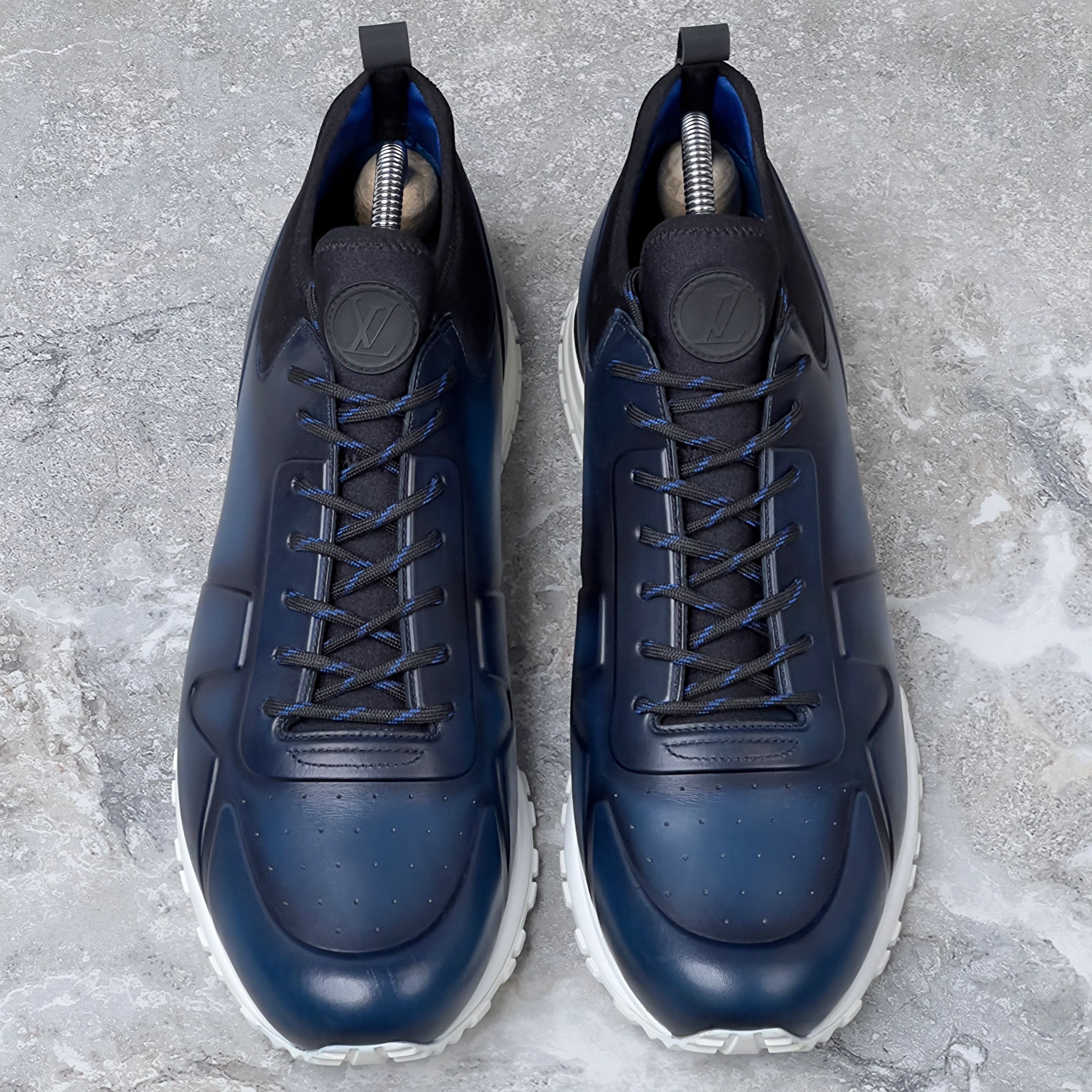 Louis Vuitton Louis Vuitton Run Away Sneakers Patina Leather Size US 11.5 / EU 44-45 - 3 Thumbnail