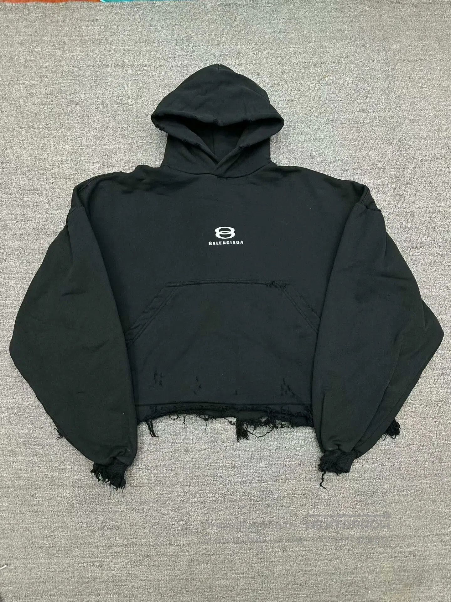 Balenciaga balenciaga double ring destroyed sweatshirt. Size US M / EU 48-50 / 2 - 1 Thumbnail