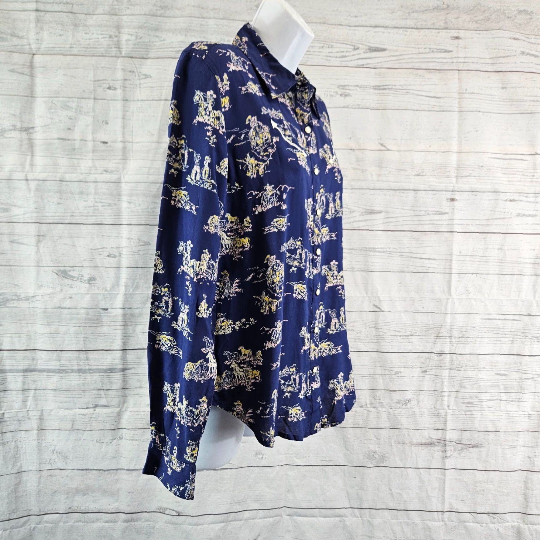 Vintage Cruel Denim Womens Pearl Snap Shirt Sz Small Blue Yellow Long Sleeve Rayon Size S / US 4 / IT 40 - 3 Thumbnail