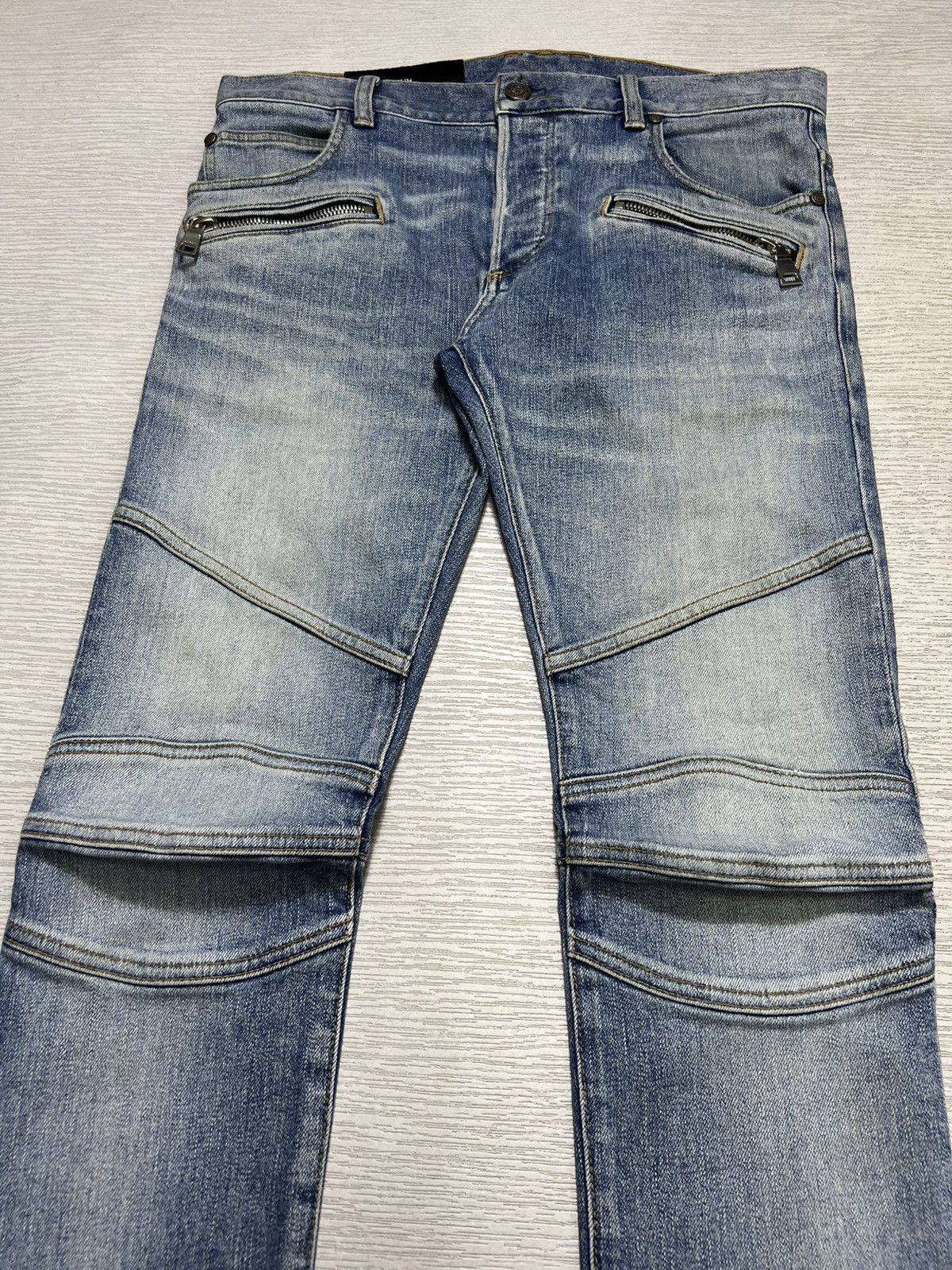 Balmain Balmain - S/S ‘21 - Embossed Logo Skinny Jeans Size US 30 / EU 46 - 4 Thumbnail