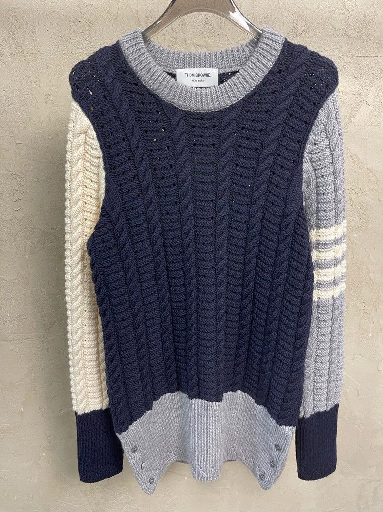 Thom Browne Thom Browne Beige gray Tibetan blue color block round-neck Size US XXS / EU 40 - 4 Thumbnail