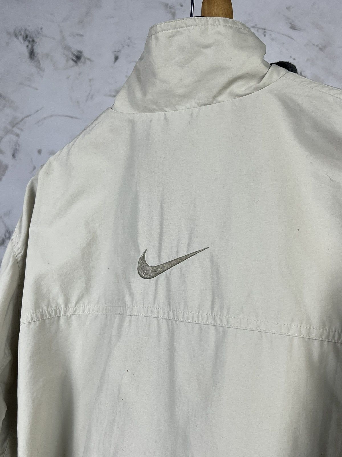 Nike Vintage Nike Full Zip Lightweight Jacket Size L - XL Size US XL / EU 56 / 4 - 6 Thumbnail