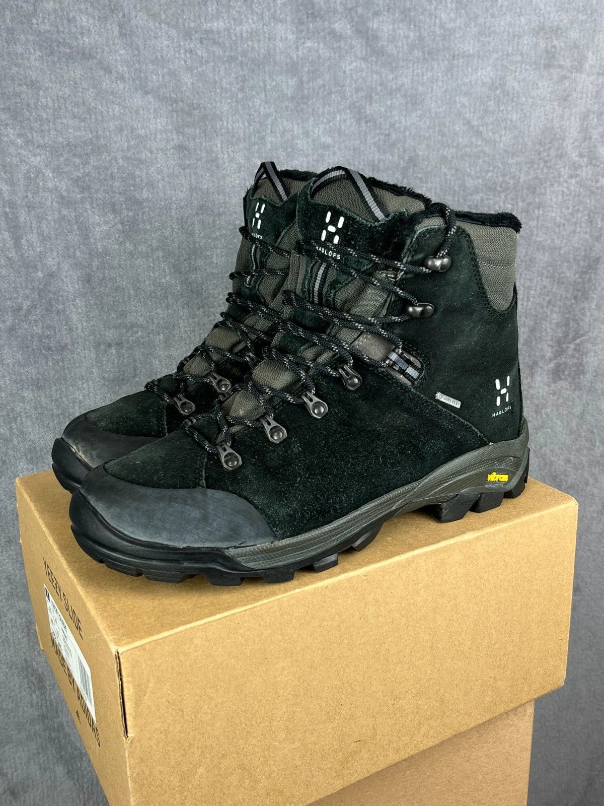Haglofs : Haglöfs black winter trekking boots Vibram Gore-Tex Size US 9 / EU 42 - 1 Thumbnail