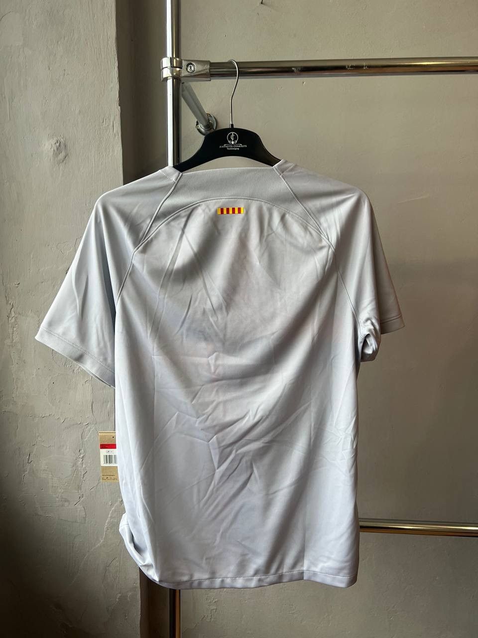 Nike NEW 2022/23 BARCELONA FC THIRD SOCCER JERSEY SHIRT SIZE L Size US L / EU 52-54 / 3 - 13 Thumbnail