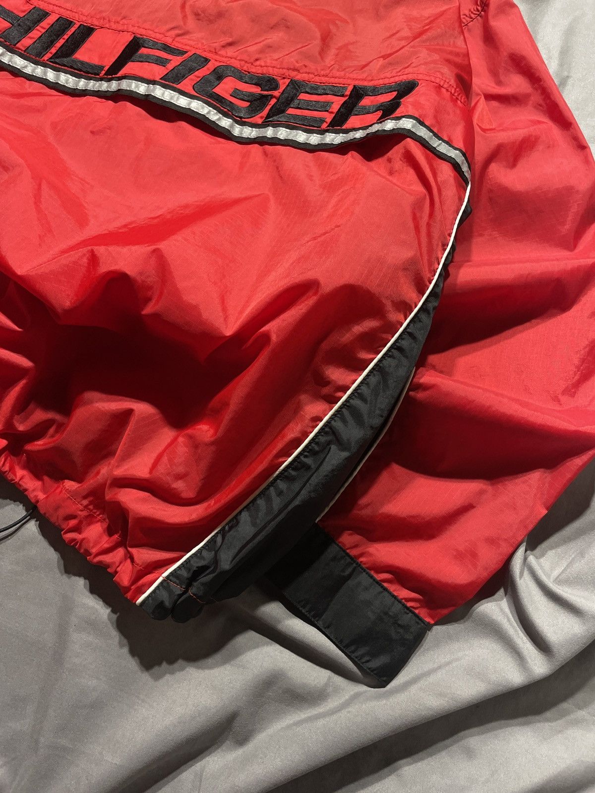 Tommy Hilfiger × Vintage 90s rare Tommy Hilfiger light anorak jacket vintage Size US L / EU 52-54 / 3 - 11 Thumbnail